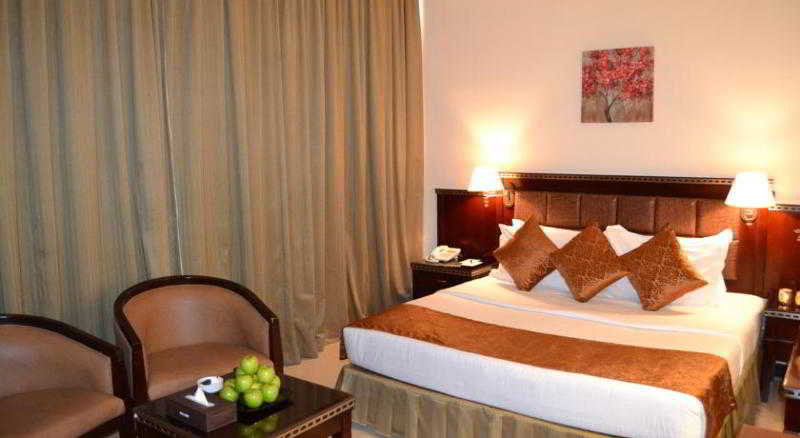 Fortune Hotel Apartments Абу Даби Екстериор снимка