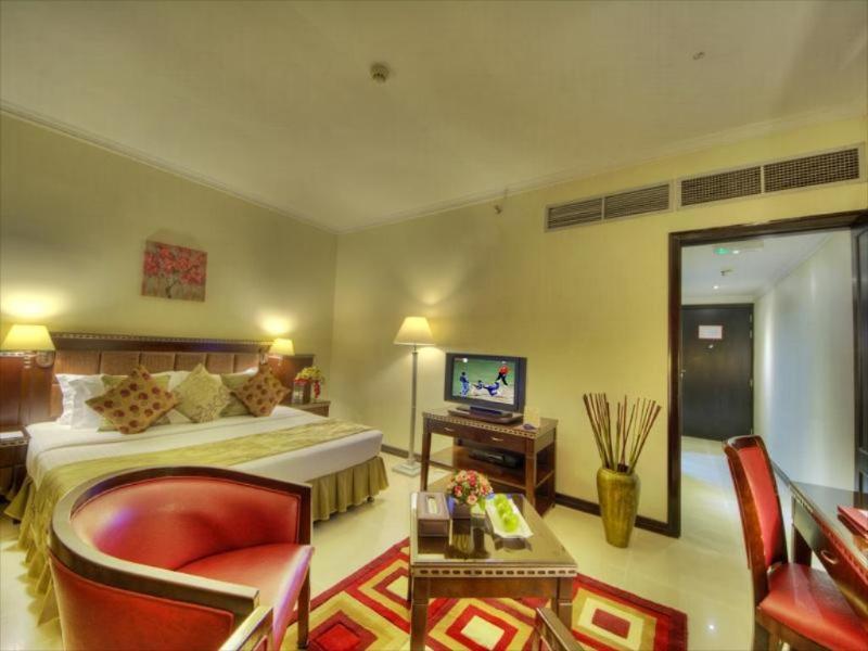 Fortune Hotel Apartments Абу Даби Екстериор снимка